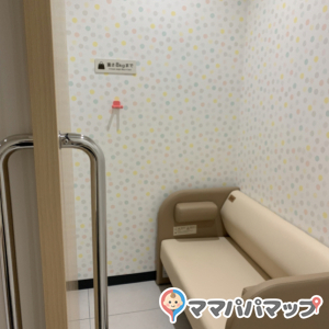 鍵付きの授乳スペース