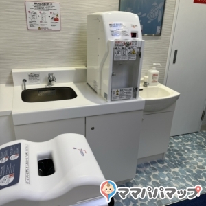 イオンモール福岡(1F)の授乳室・オムツ替え台情報 画像5