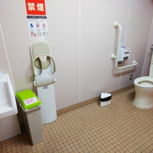 西松屋 町田多摩境店の授乳室・オムツ替え台情報 画像1