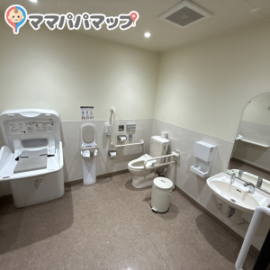 ニトリ　放出店(1F)の授乳室・オムツ替え台情報 画像1