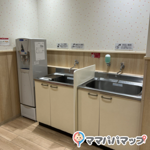 調乳用のお湯、手洗い場、哺乳瓶洗浄場