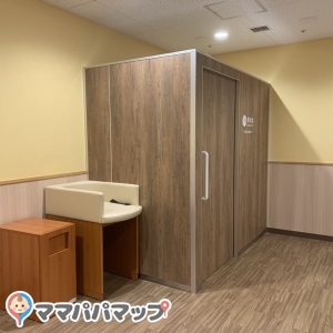 赤ちゃんルーム内