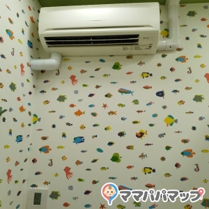 おやまゆうえんハーヴェストウォーク(1F フードコート隣)の授乳室・オムツ替え台情報 画像3