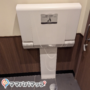 スターバックス(1F)のオムツ替え台情報 画像1