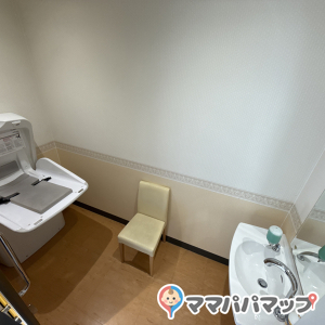 Joshin明石店(1F)の授乳室・オムツ替え台情報 画像1