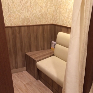 イオンモール宮崎(2Fフードテラス奥 赤ちゃんの部屋)の授乳室・オムツ替え台情報 画像3