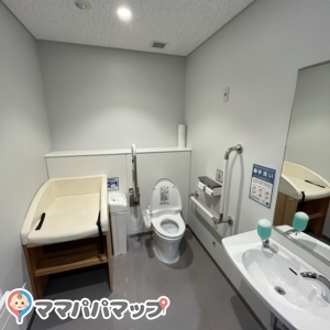 大正大学　5号館(7F)のオムツ替え台情報 画像1