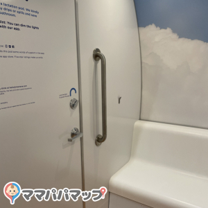 シカゴ・オヘア国際空港の授乳室・オムツ替え台情報 画像2