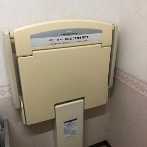オークワ　和歌山中之島店(1F)の授乳室・オムツ替え台情報 画像3