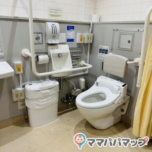 車椅子用トイレ