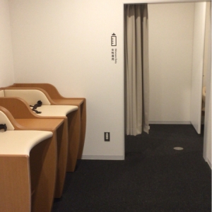 周南市立徳山駅前図書館(2F)の授乳室・オムツ替え台情報 画像10