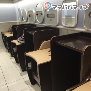 伊勢丹新宿店 6階ベビー休憩所(6階)の授乳室・オムツ替え台情報 画像17