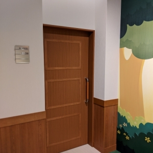 ディズニーアンバサダーホテル(チップとデールのプレイグラウンド)(1F)の授乳室・オムツ替え台情報 画像6