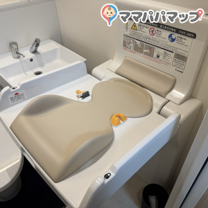 オムツ台
