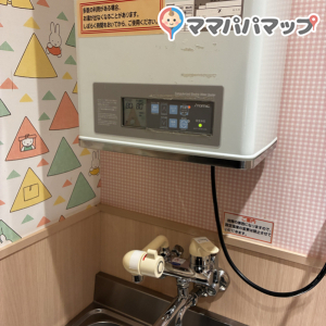 アピタ本屋横(1F)の授乳室・オムツ替え台情報 画像1