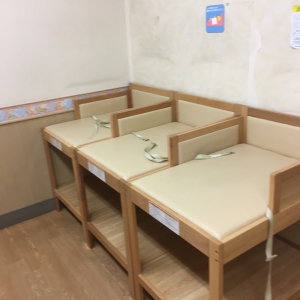おむつ交換台