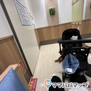 授乳室広くて最高です<span class="emoji emoji1f62d"></span>