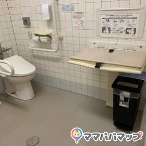 マイヤ大船渡インター店のオムツ替え台情報 画像3