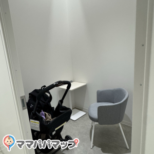 文化創造図書館KADOMADOの授乳室・オムツ替え台情報 画像4
