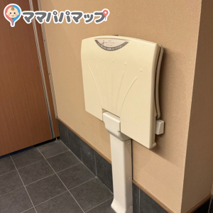 焼肉トラジ 国立店のオムツ替え台情報 画像1