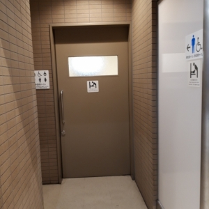 多目的トイレ(外観)