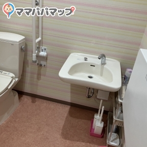 写真とカメラ サイトウ／齋藤写真舘(1F)の授乳室・オムツ替え台情報 画像7