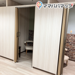 パシフィコ横浜　展示ホール(2F)の授乳室・オムツ替え台情報 画像2