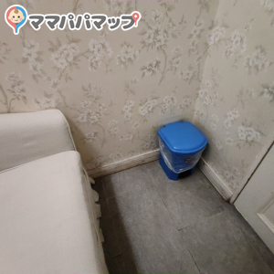 新光三越A11(6F)の授乳室・おむつ替え台の写真(4枚目)