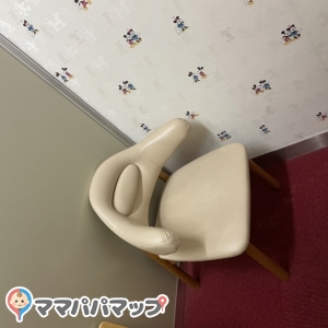 長崎空港　国内線搭乗口2階の授乳室・おむつ替え台の写真(2枚目)