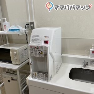 佐野プレミアム・アウトレット(1F インフォメーションセンター内（女性専用）)の授乳室・オムツ替え台情報 画像4