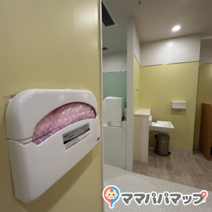 三井ショッピングパーク ららぽーと安城(1F)の授乳室・オムツ替え台情報 画像4