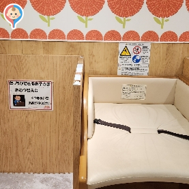 ベビーカーも入れるくらいスペースあります