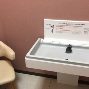 ベビー・子供用品バースデイ北入曽店(1F)の授乳室・オムツ替え台情報 画像9