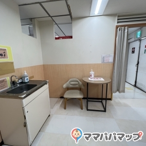 奥のミルクルーム側から見た写真です