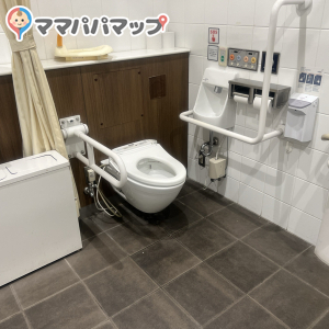 イオンモールつくば(1階  レストラン街東入口そば)の授乳室・オムツ替え台情報 画像1