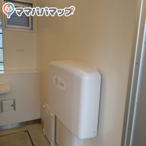 Ｘ橋車町通元寺小路公園のオムツ替え台情報 画像1