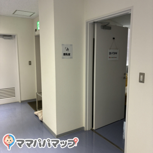 授乳室入り口