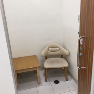 ぎりぎりベビーカーも入るぐらいです