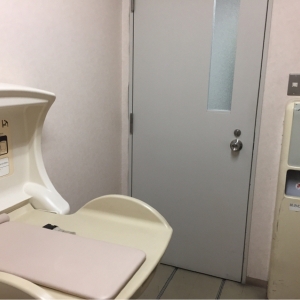 西宮北口駅（改札内）の授乳室・オムツ替え台情報 画像2