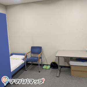 横浜市技能文化会館(4F)の授乳室・おむつ替え台の写真(4枚目)