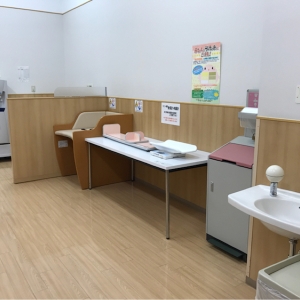 アピタ稲沢東店(2F)の授乳室・オムツ替え台情報 画像4