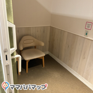 イオンモール幕張新都心店 グランドモール(2F)の授乳室・オムツ替え台情報 画像6