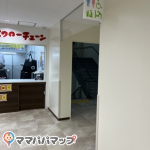 オーケー　青葉台店の授乳室・おむつ替え台の写真(4枚目)