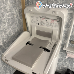 お食事処 萩屋ケイちゃん（restaurant keichan）のオムツ替え台情報 画像1