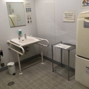 豊玉保健相談所(2F)の授乳室・オムツ替え台情報 画像2