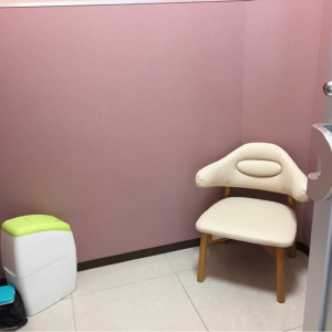 バースデイイオンタウン周南久米店(1F)の授乳室・オムツ替え台情報 画像2