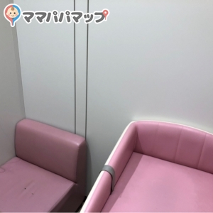 北野病院(2F)の授乳室・おむつ替え台の写真(4枚目)