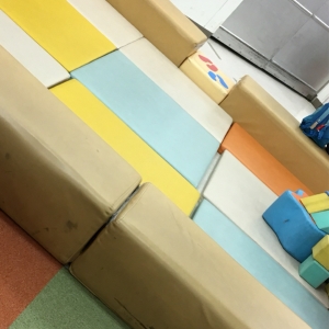 おもちゃ売り場横にキッズスペースがあります