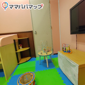 キッズランドUS内(3F)の授乳室・オムツ替え台情報 画像1