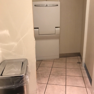 ビックカメラ新宿東口店(地下3階)の授乳室・オムツ替え台情報 画像13